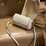 Elegant Croco Cowhide Leather Shoulder Bag – A Barrel-Shaped Fashion Statement