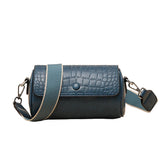 Elegant Croco Cowhide Leather Shoulder Bag – A Barrel-Shaped Fashion Statement